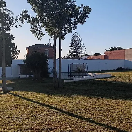 Villa Villa *