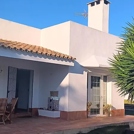 Villa Villa *